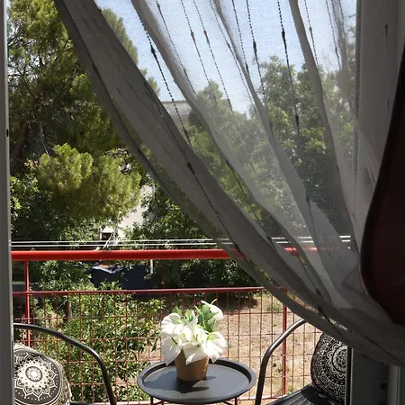 Meraki Living *
